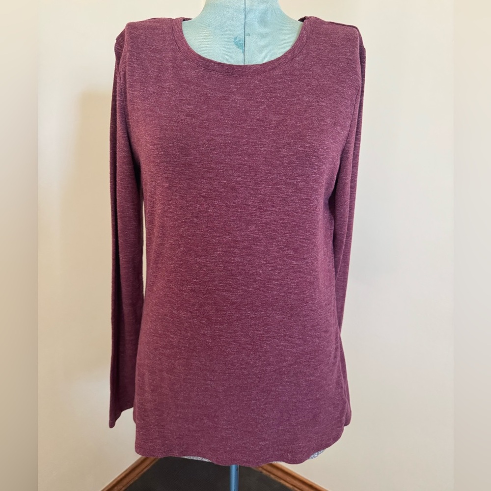 Heathered mauve layering top